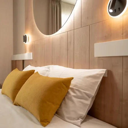 Mantova 4* Vrhnika