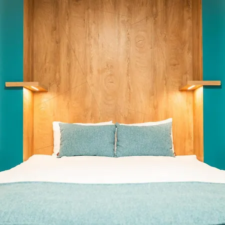 Mantova Otel Vrhnika