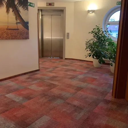 ホテル Mantova 4*